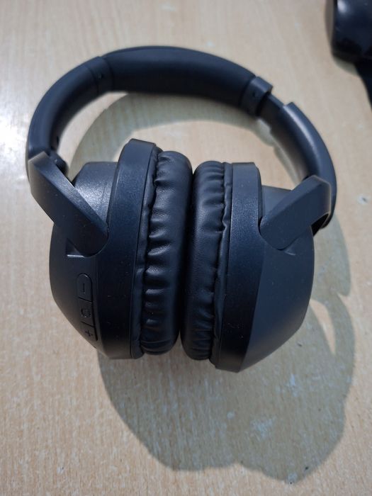 JBL tune 900 bt naushnik