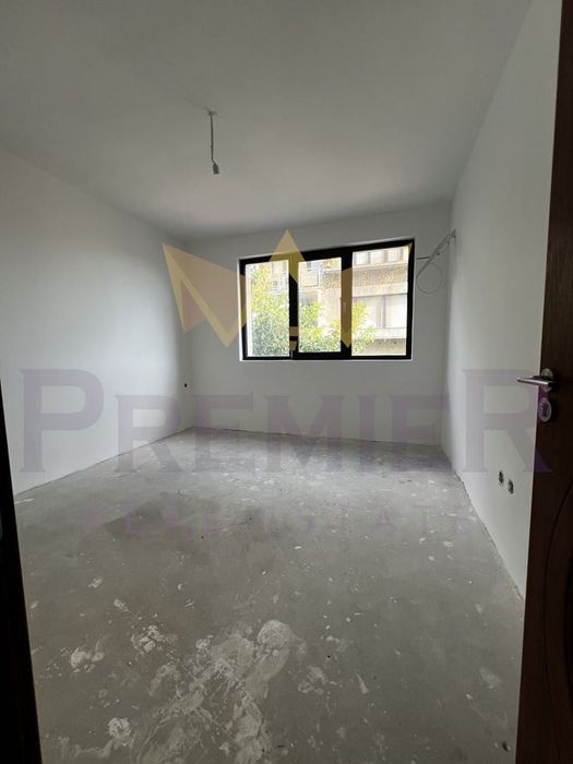 Продава се Двустаен апартамент в Варна, Виница - 75 кв.м за 1447 €/кв.м - Снимка #5