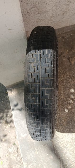 Rezervă slim,jaguar X type 2004 folosită 2 ore.180 ron.
[26.05, 15:05] Tataie: PirelliT 125/85R16  99M.