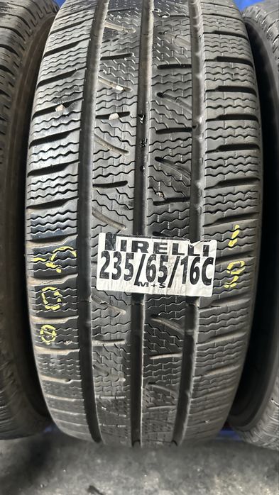 235/65/16C Pirelli M+S