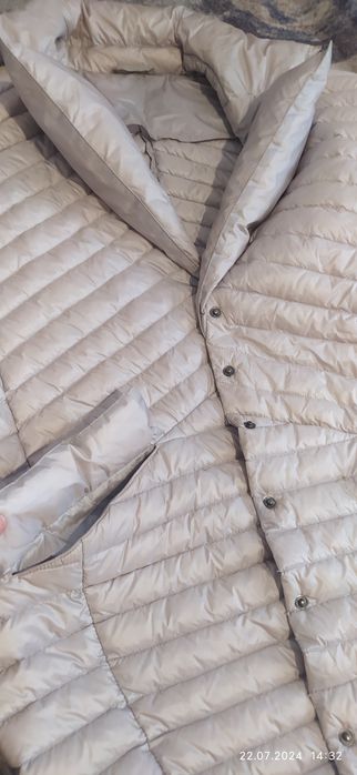 продам классные куртки в отличном состоянии