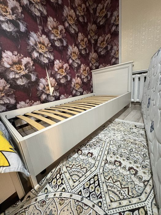 Кровать кровать