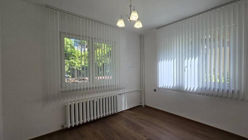 Дава се под наем Многостаен апартамент в Пловдив, Въстанически - 120 кв.м за 500 € - Снимка #4