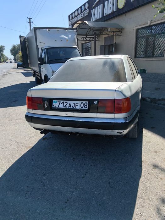 Продам Ауди 100 С4