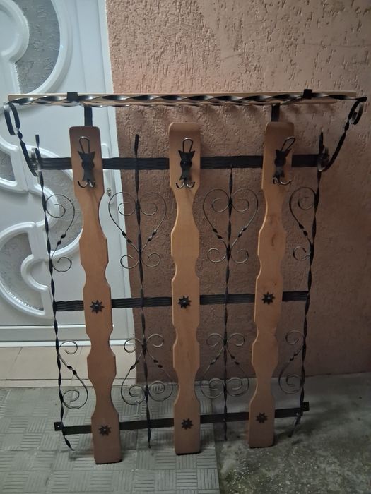 Закачалка и огледало