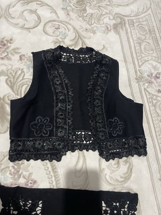 Catrinte  , soarte , ilic costum popular  vechi  nepurtata