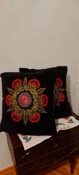 Подушка янги жуда чиройли хохлаган вактда телефон килшингиз мумкун