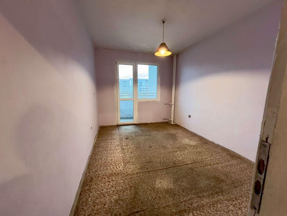 Продава се Тристаен апартамент в София, Люлин 3 - 87 кв.м за 1055 €/кв.м - Снимка #3