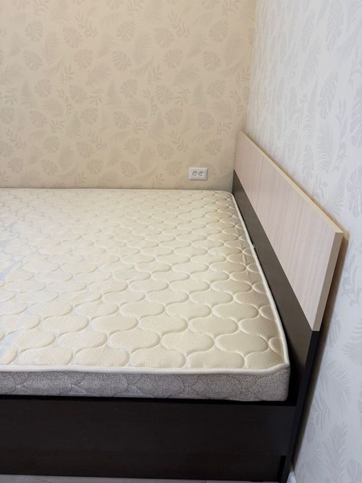 Продам кровать двухспальная