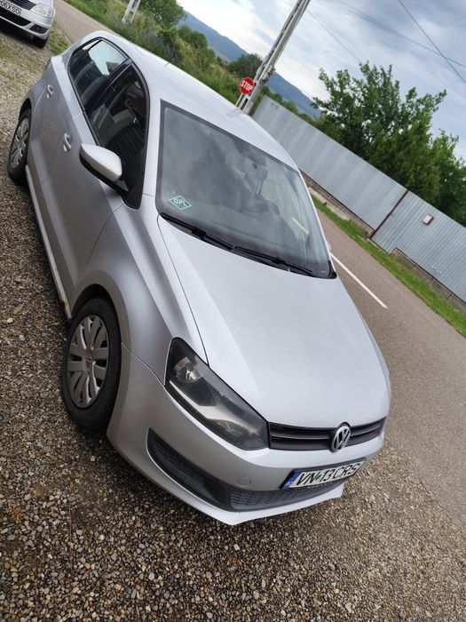 VOLKSWAGEN Polo 2010 — imagine 3