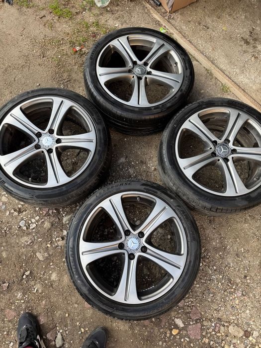 Vând Jante Mercedes R18 originale!