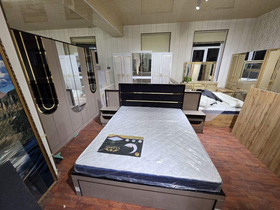 Spalni garnitur Spalni nabor Spalni devan Spalni kravat