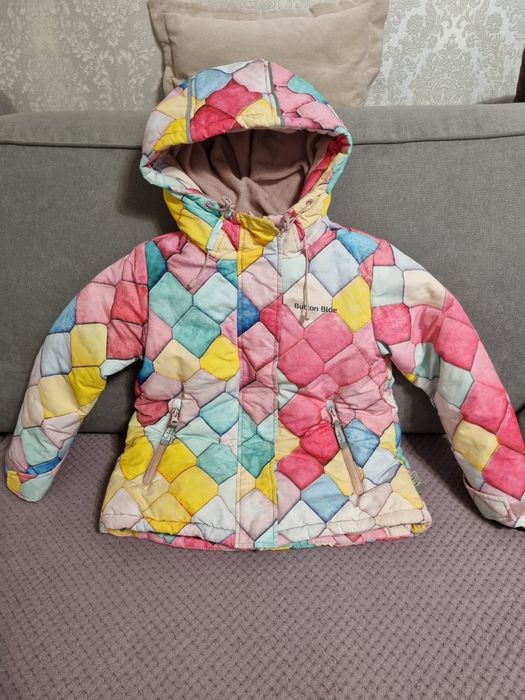 Куртка на девочку