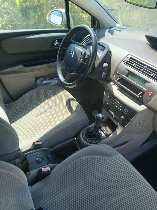 Ситроен Ц4 дизел 2.0д