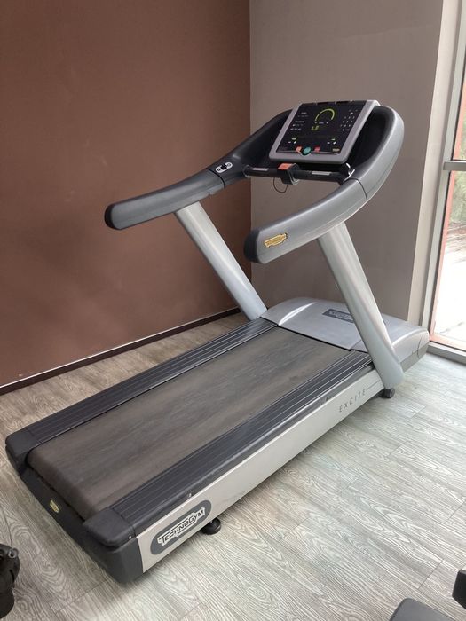 TECHNO GYM разпродажба на фитнес уреди професионални.