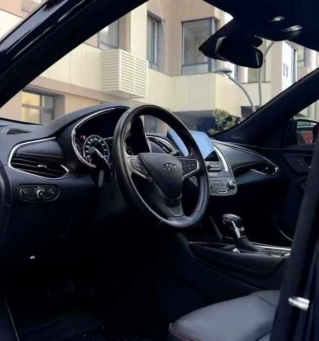 Срочно! Malibu 2 XL 2025г! Черный! 5 тыс км пробега! Чистая!