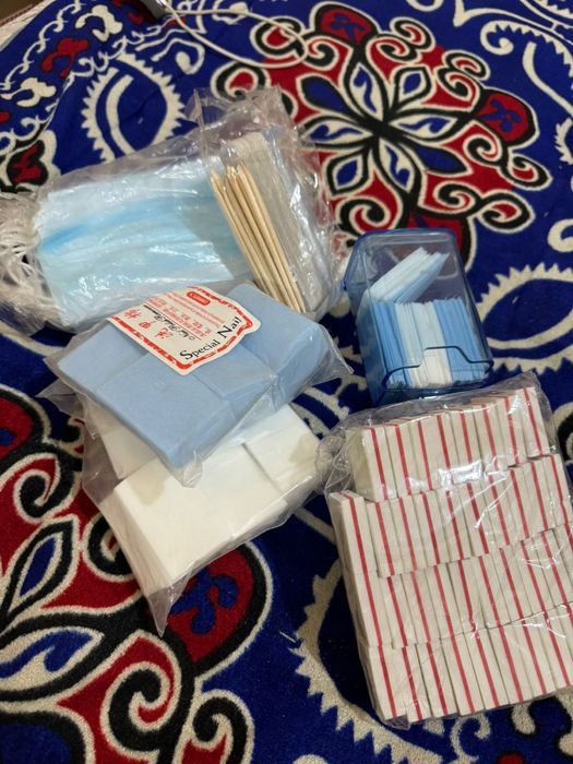 Продам набор маникюрный