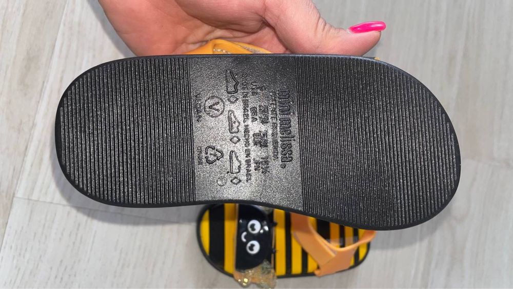 Детские сандали