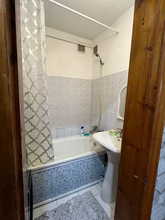 Продаётся 3 комнатная квартира