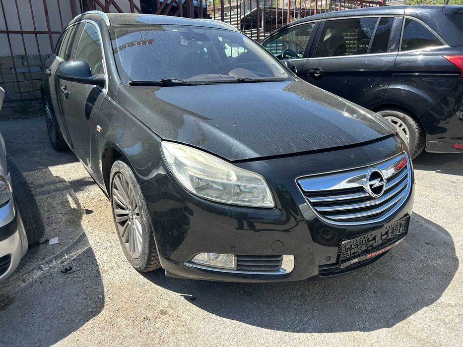 Opel Insignia 2.0 CDTI Automat / Опел Инсигния 2012 година на части