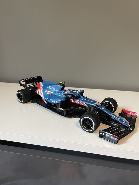Alpine A521 F1 - Esteban Ocon 2021 1/18