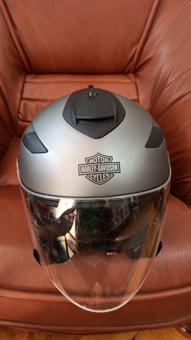 Vând casca  Harley Davidson Maywood 2