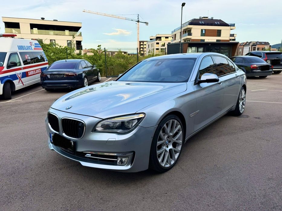 BMW 750Li - 2015 - €12500