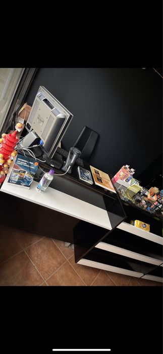 Дава се под наем Магазин в Велико Търново, Бузлуджа - 40 кв.м за 40000 € - Снимка #2