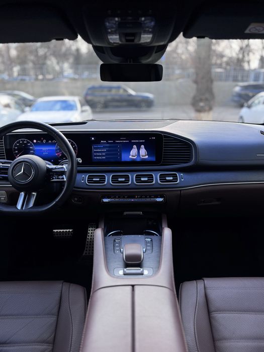 Mercedes Benz GLS 450