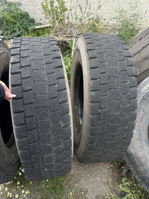 Cauciucuri tir - 400 lei/bucata