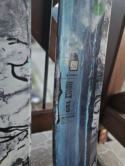 Atomic Bent Chetler 120 freeride ski