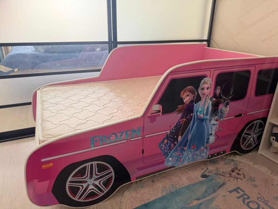 Продам Детские кровати. С тумбой