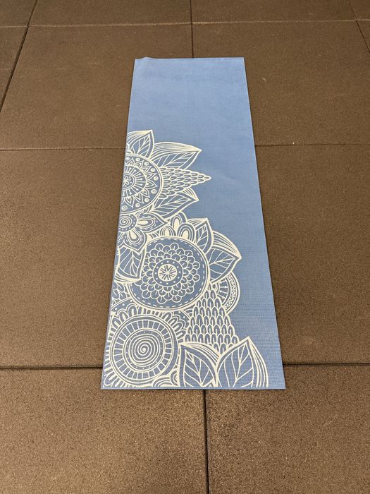 Постелки за йога, пилатес