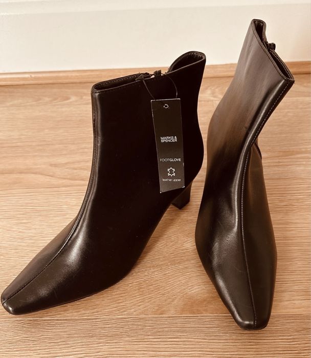 Ghete Dama Elegante Marks & Spencer