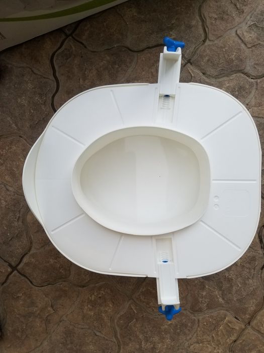 Adaptor capac WC, cadru premergător persoana cu dizabilatati