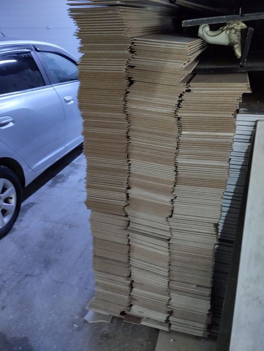 Напольный ламинат 120 кв. / БУ.