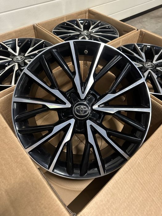 Jante NOI 18 ORIGINALE Toyota CH-R CHR Corolla Cross Avensis Bicolor