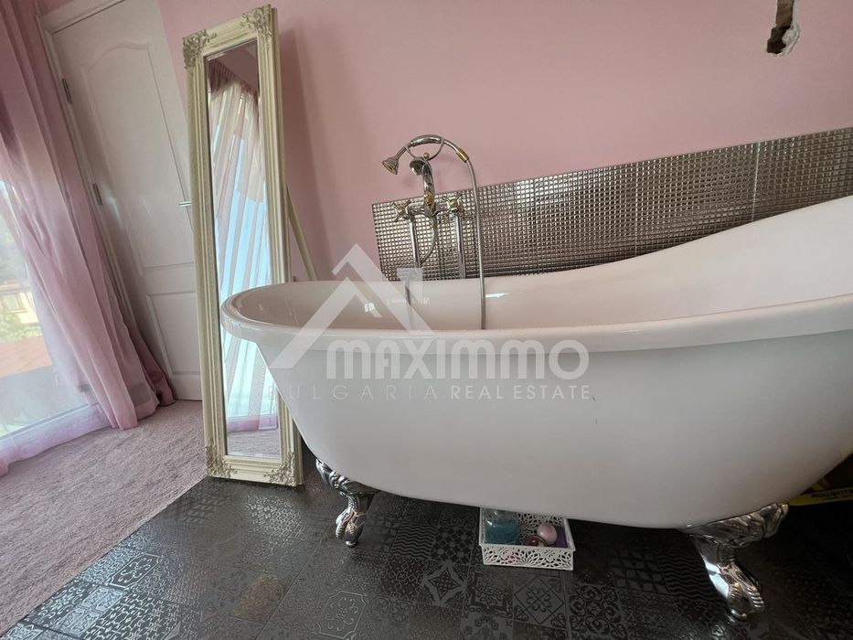 Къща в Варна-м-т Акчелар площ 150 цена 463500