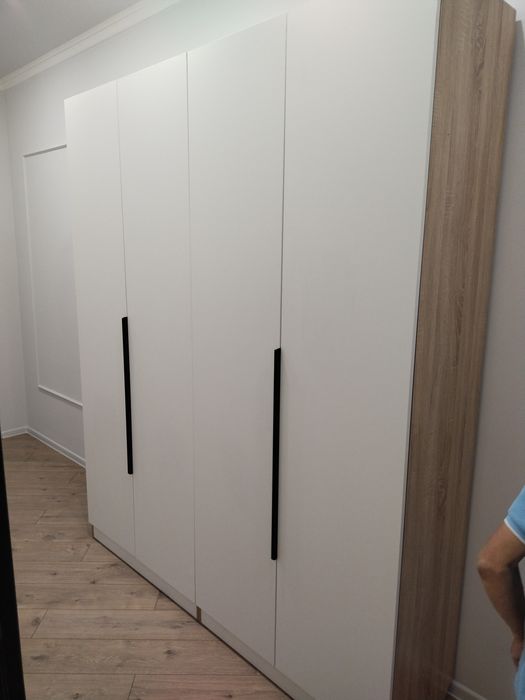 Шкаф шипонер 4 дверный