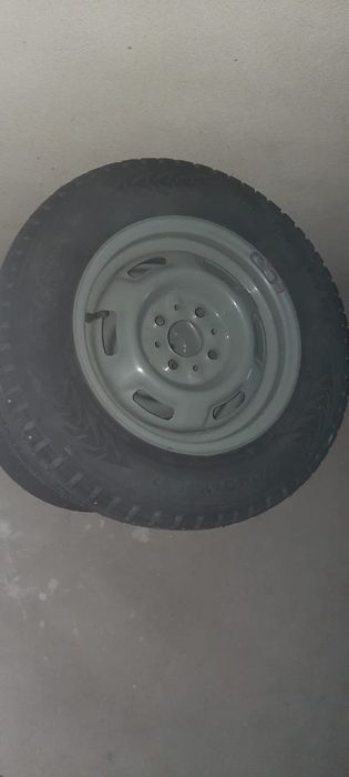 Продам шиповки с дисками