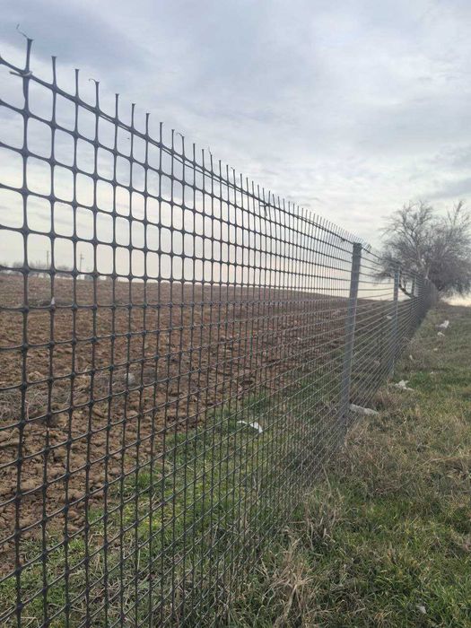 Пластиковая заборная сетка (Геосетка)