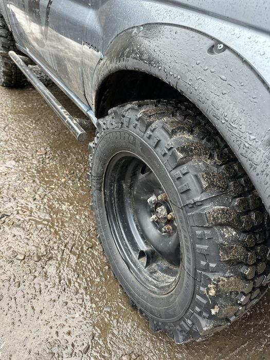 Mitubishi pajero pinin