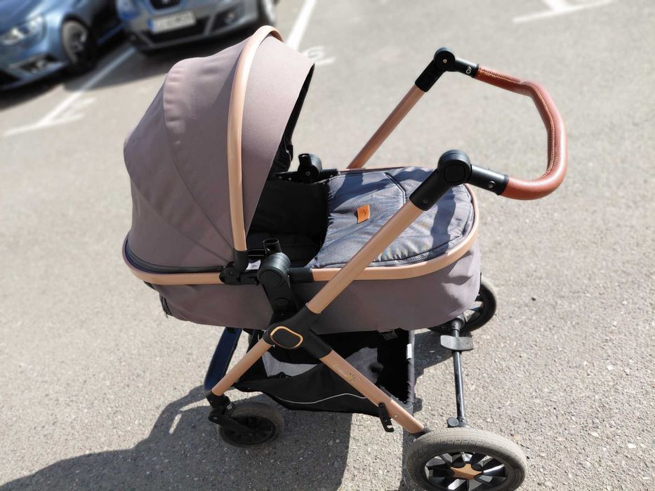 Cărucior 3 in 1