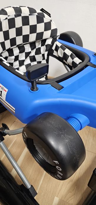 Детска проходилка 2 в 1 Chipolino - Sportivo, синя