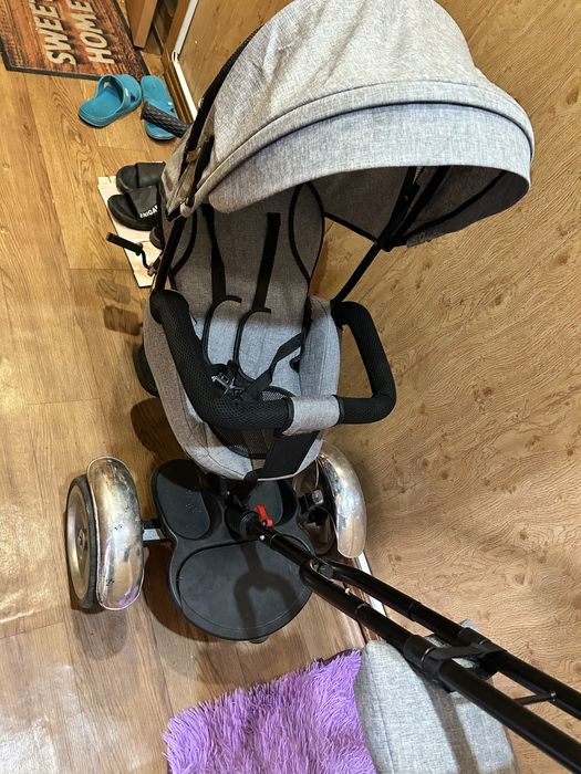 трёхколёсный велосипед