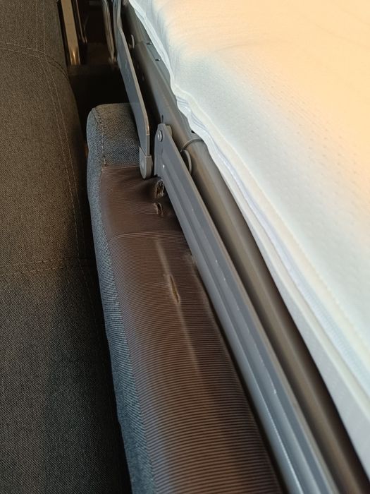 Разтегателен ъглов диван, с ракла. Модел Бернарда