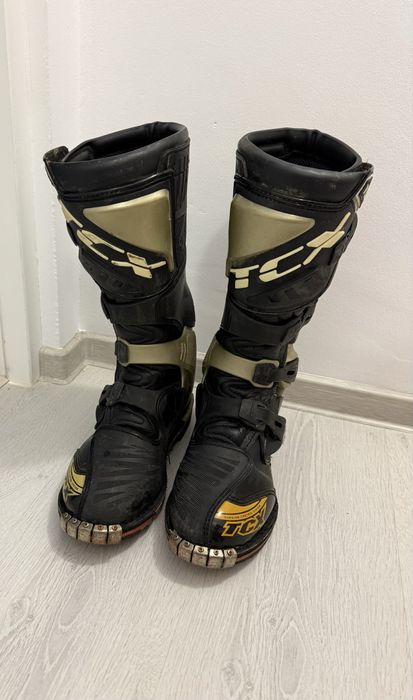 Cizme enduro TCX Pro II, mărimea 42.