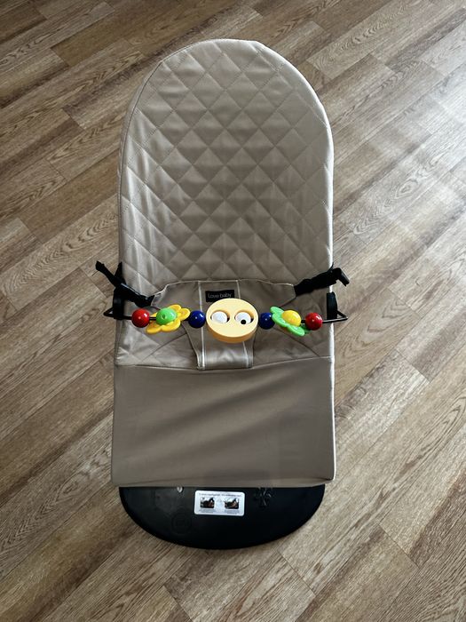 Продам детский игровой коврик и шезлонг