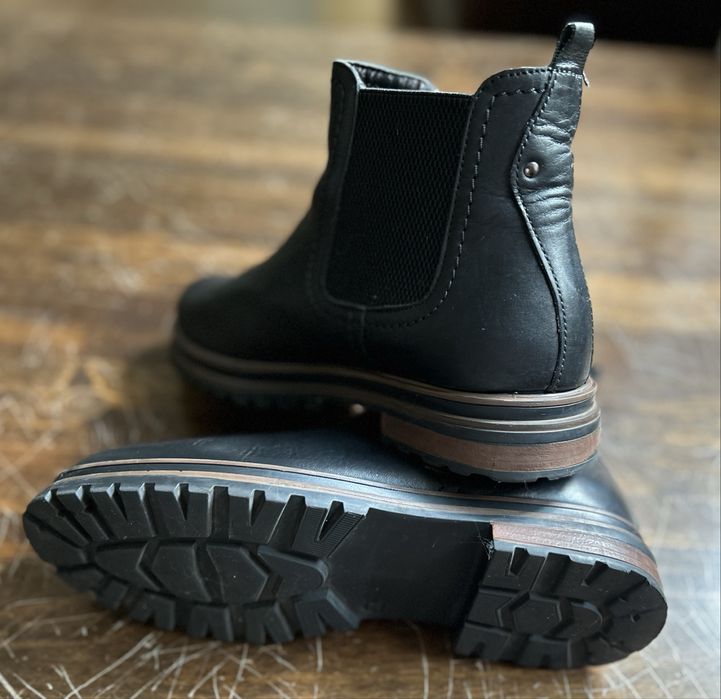 Chelsea boots din piele