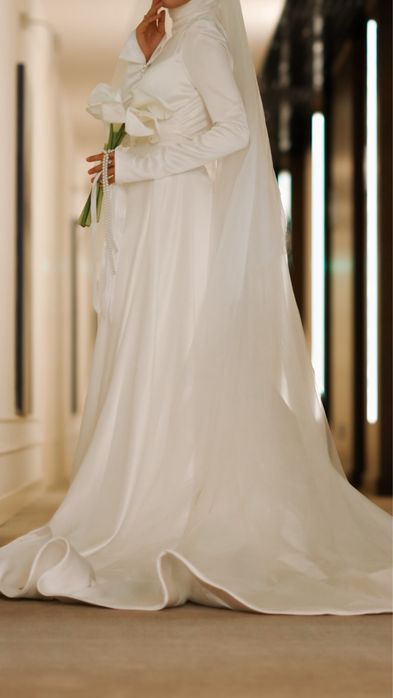 Свадебное платье в отличном состоянии